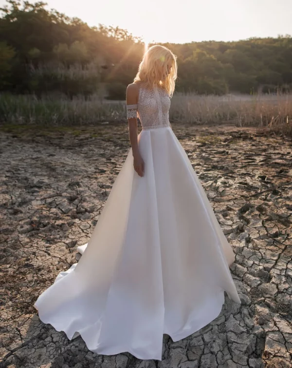 DREAM Customized Satin Bohemian Wedding Dress For Brides 2025 Off The Shoulder Lace Halter Bridal Gown With Detachable Sleeves - obrazek 7