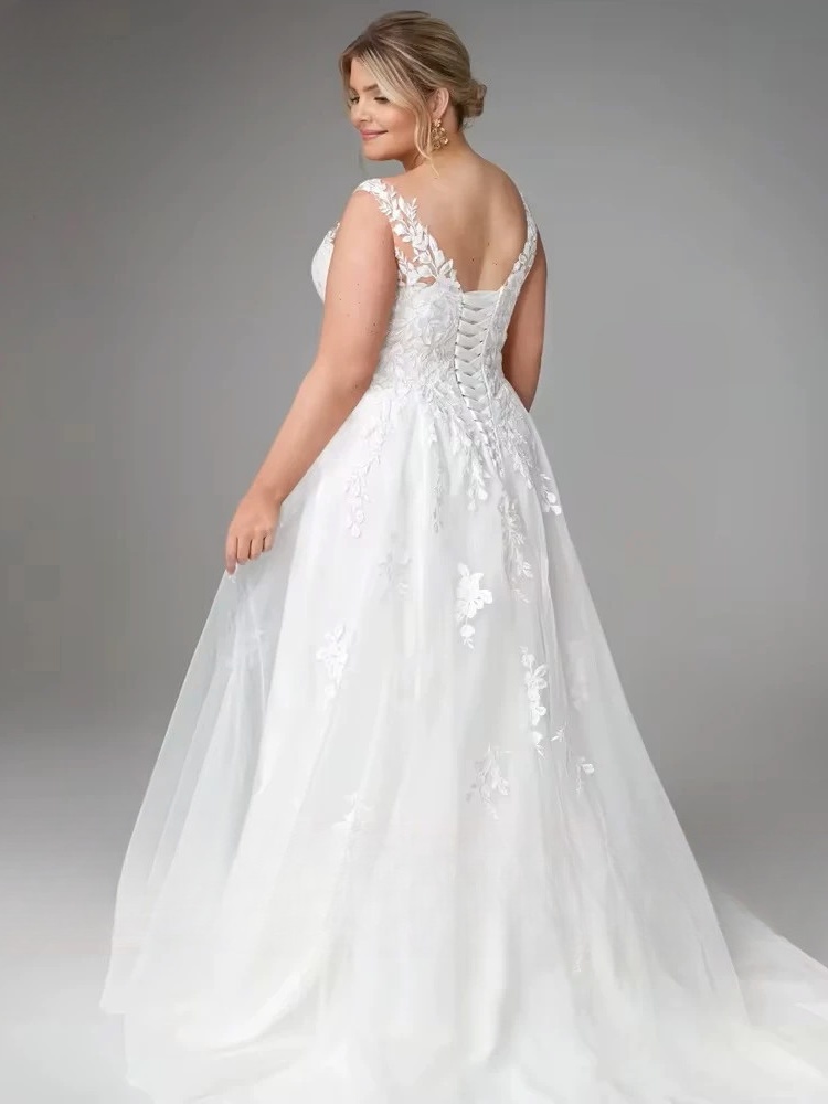 Pastrol Wedding Dresses Plus Size V Neck Sleeveless Tulle Bride Gowns for Woman Appliques Sweep Trian A-Line Robe De Mariee 2025 2 Pastrol Wedding Dresses Plus Size V Neck Sleeveless Tulle Bride Gowns for Woman Appliques Sweep Trian A-Line Robe De Mariee 2025 - obrazek 2