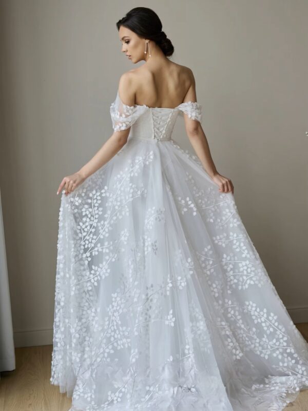 SoDigne A-line Appliques Tulle Wedding Dresses Off Shoulder Sleeveless Bride Dress Wedding Gown vestidos de novia Customized 2 SoDigne A-line Appliques Tulle Wedding Dresses Off Shoulder Sleeveless Bride Dress Wedding Gown vestidos de novia Customized - obrazek 2