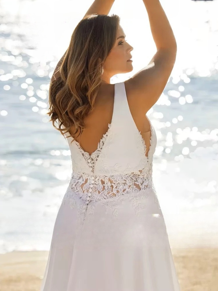 Beach Wedding Dresses Plus Size Deep V Neck Sleeveless Bride Gowns Appliques Back Button Sweep Train A-Line Vestido De Noiva 3 Beach Wedding Dresses Plus Size Deep V Neck Sleeveless Bride Gowns Appliques Back Button Sweep Train A-Line Vestido De Noiva - obrazek 3
