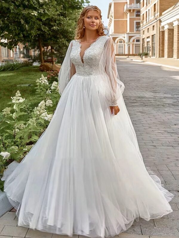 Pastroal Plus Size Wedding Dresses For Bride V-Neck Puff Sleeves Bride Gown Lace Applique Sweep Train A-Line Robe De Mariée - obrazek 3