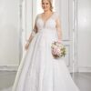 Exquisite Wedding Dresses Plus Size V-Neck Long Sleeves Empire Bride Gowns Lace Applique Sweep Train A-Line Robe De Mariée 2023