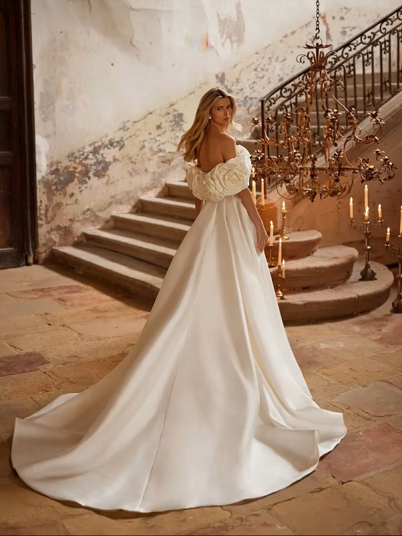 SoDigne Off Shoulder 3D Flower Wedding Dresses A-line Sleeveless Simple Satin Bridal Dress 2025 Long Wedding Gown Robe De Mairee 2 SoDigne Off Shoulder 3D Flower Wedding Dresses A-line Sleeveless Simple Satin Bridal Dress 2025 Long Wedding Gown Robe De Mairee - obrazek 2