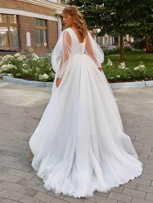 Pastroal Plus Size Wedding Dresses For Bride V-Neck Puff Sleeves Bride Gown Lace Applique Sweep Train A-Line Robe De Mariée - obrazek 2