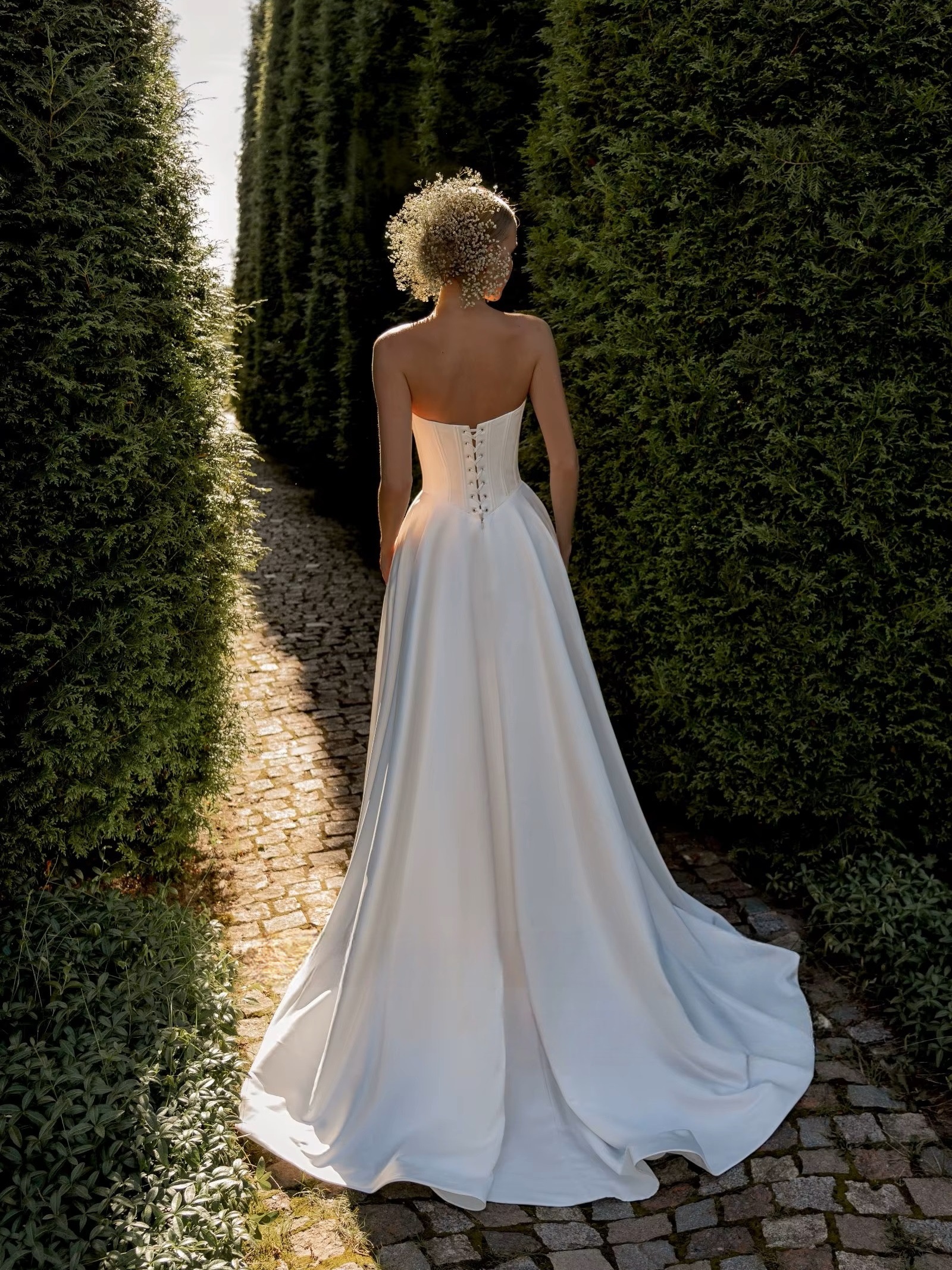 SoDigne A-line Satin Simple Wedding Dresses V-neck Sleeveless Bridal Dress 2025 Long Wedding Gown Robe De Mairee Customized 2 SoDigne A-line Satin Simple Wedding Dresses V-neck Sleeveless Bridal Dress 2025 Long Wedding Gown Robe De Mairee Customized - obrazek 2