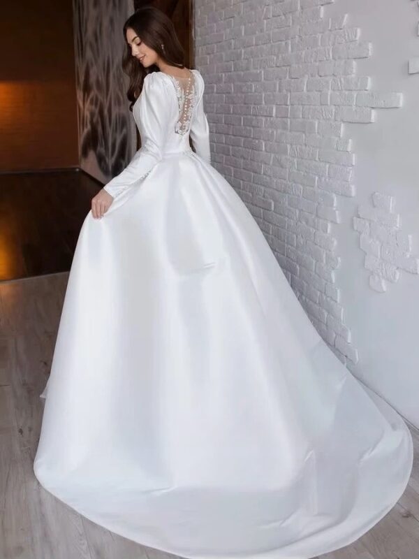 SoDigne A-line Satin Simple Wedding Dresses O-neck Full Sleeves Appliques Bridal Dress Long Bridal Gown 2025 Customized 2 SoDigne A-line Satin Simple Wedding Dresses O-neck Full Sleeves Appliques Bridal Dress Long Bridal Gown 2025 Customized - obrazek 2