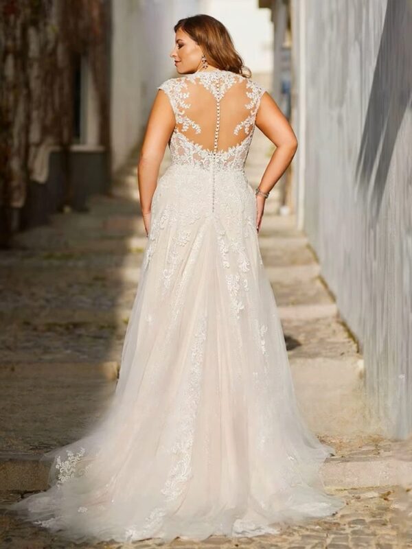 Exquisite Wedding Dresses Plus Size Tulle With Lace Applique V-Neck Backless Bride Gowns Cap Sleeves Mermaid Vestido De Noiva - obrazek 2