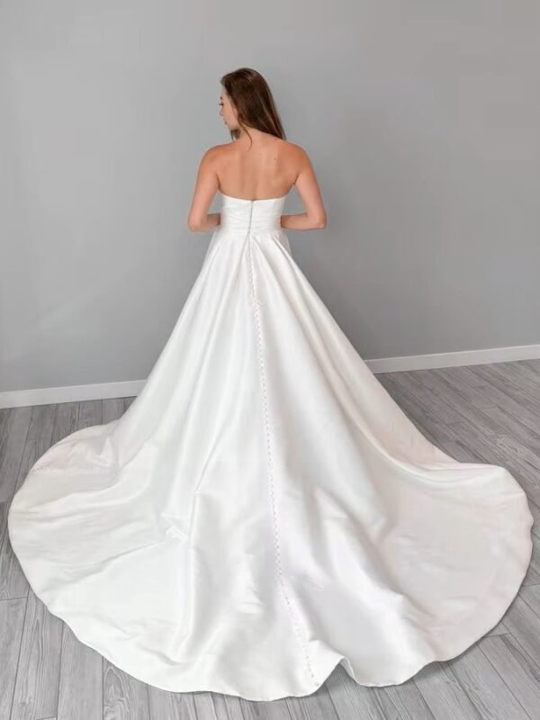 SoDigne A-line Simple Satin Wedding Dresses V-neck Sleeveless Bride Gown Women Split Bridal Dress vestidos de novia Customized - obrazek 2