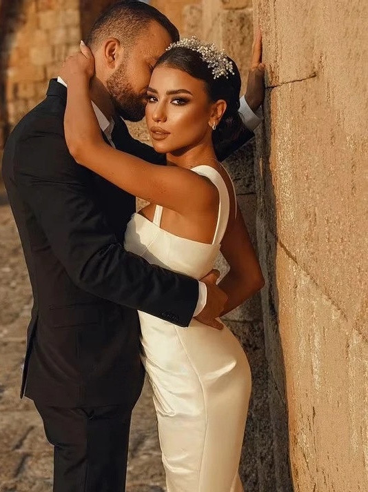 SoDigne Mermaid Satin Wedding Dress Sweetheart Sleeveless Bridal Gown Split Long Bride Dresses vestidos de novia Customized  4 SoDigne Mermaid Satin Wedding Dress Sweetheart Sleeveless Bridal Gown Split Long Bride Dresses vestidos de novia Customized  - obrazek 4