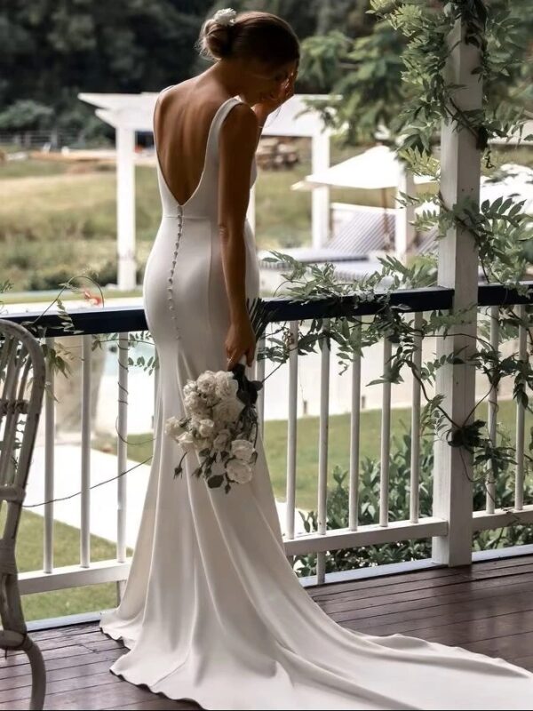 SoDigne Satin Simple Mermaid Wedding Dresses V-neck Sleeveless Elegant Bridal Dress Split Long Bride Gown vestidos de novia - obrazek 2