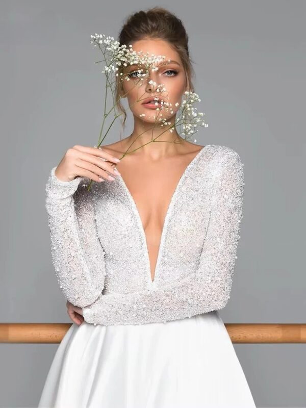 Luxury Long Sleeve Satin Wedding Dress Deep V-Neck Side Split Bridal Gown Vestido De Novia Train Vestidos De Novia Customized - obrazek 3