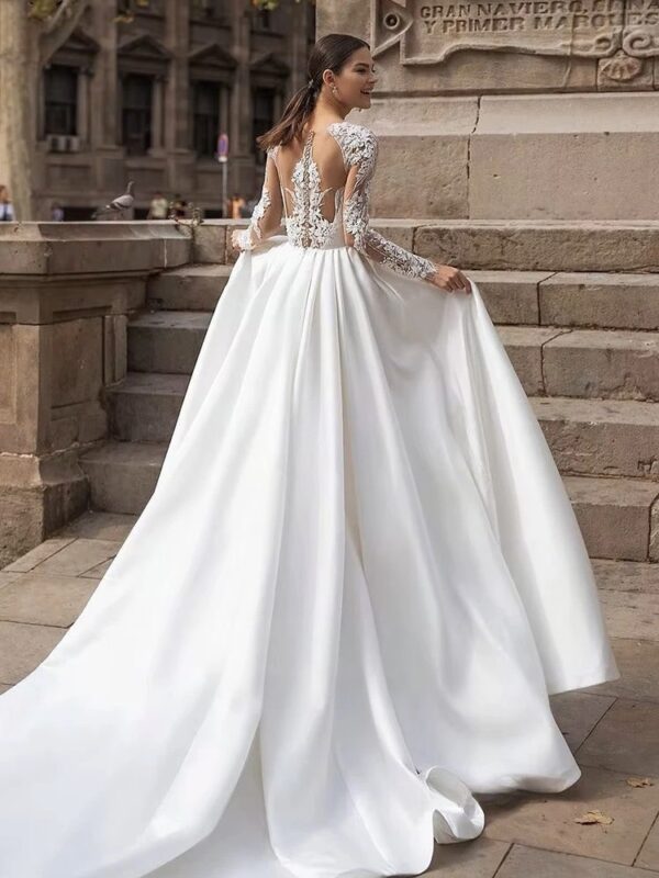 SoDigne A-line Satin Wedding Dresses O-neck Appliques Full Sleeves Bridal Dress Long Bride Gown vestidos de novia Customized - obrazek 2