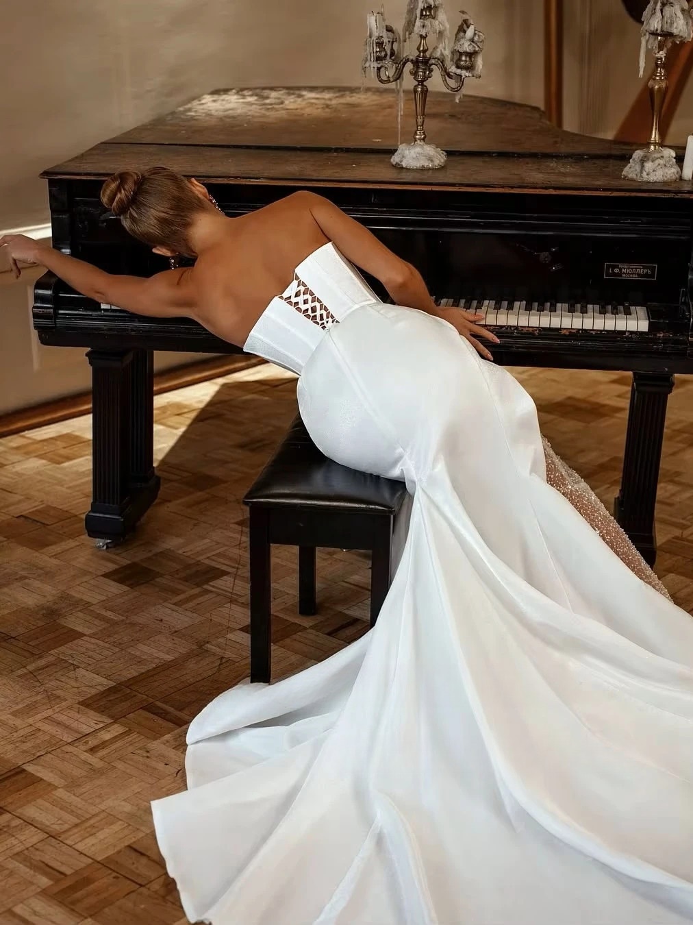 SoDigne Mermaid Satin Bride Dresses V-neck Sleeveless Beading Wedding Dress Long Bridal Gowns vestidos de novia Customized 3 SoDigne Mermaid Satin Bride Dresses V-neck Sleeveless Beading Wedding Dress Long Bridal Gowns vestidos de novia Customized - obrazek 3