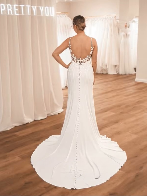 SoDigne Mermaid Satin Appliques Wedding Dresses V Neck Sleeveless Bridal Dress Long Wedding Gown Robe De Mairee Customized  2 SoDigne Mermaid Satin Appliques Wedding Dresses V Neck Sleeveless Bridal Dress Long Wedding Gown Robe De Mairee Customized  - obrazek 2
