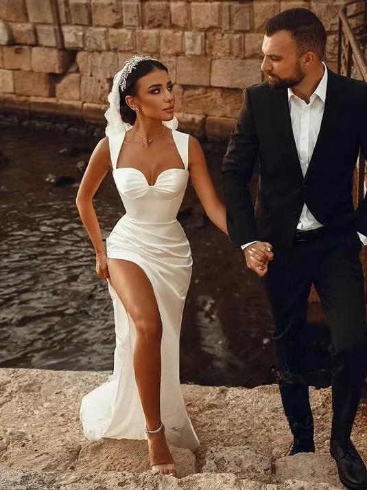 SoDigne Mermaid Satin Wedding Dress Sweetheart Sleeveless Bridal Gown Split Long Bride Dresses vestidos de novia Customized  2 SoDigne Mermaid Satin Wedding Dress Sweetheart Sleeveless Bridal Gown Split Long Bride Dresses vestidos de novia Customized  - obrazek 2