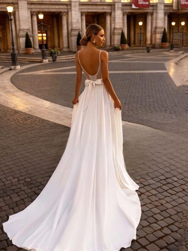 Elegant Wedding Dress For Woman Sweetheart-Neck A-Line Spaghetti Straps Open Back Bride Gown Train Vestidos De Novia Customized - obrazek 2